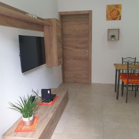 Modern Apartment In Central Bugibba St. Paul's Bay Dış mekan fotoğraf